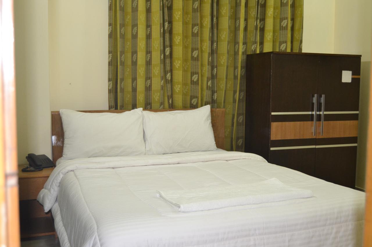 Hill Tower Hotel & Resort Cox's Bazar Bagian luar foto