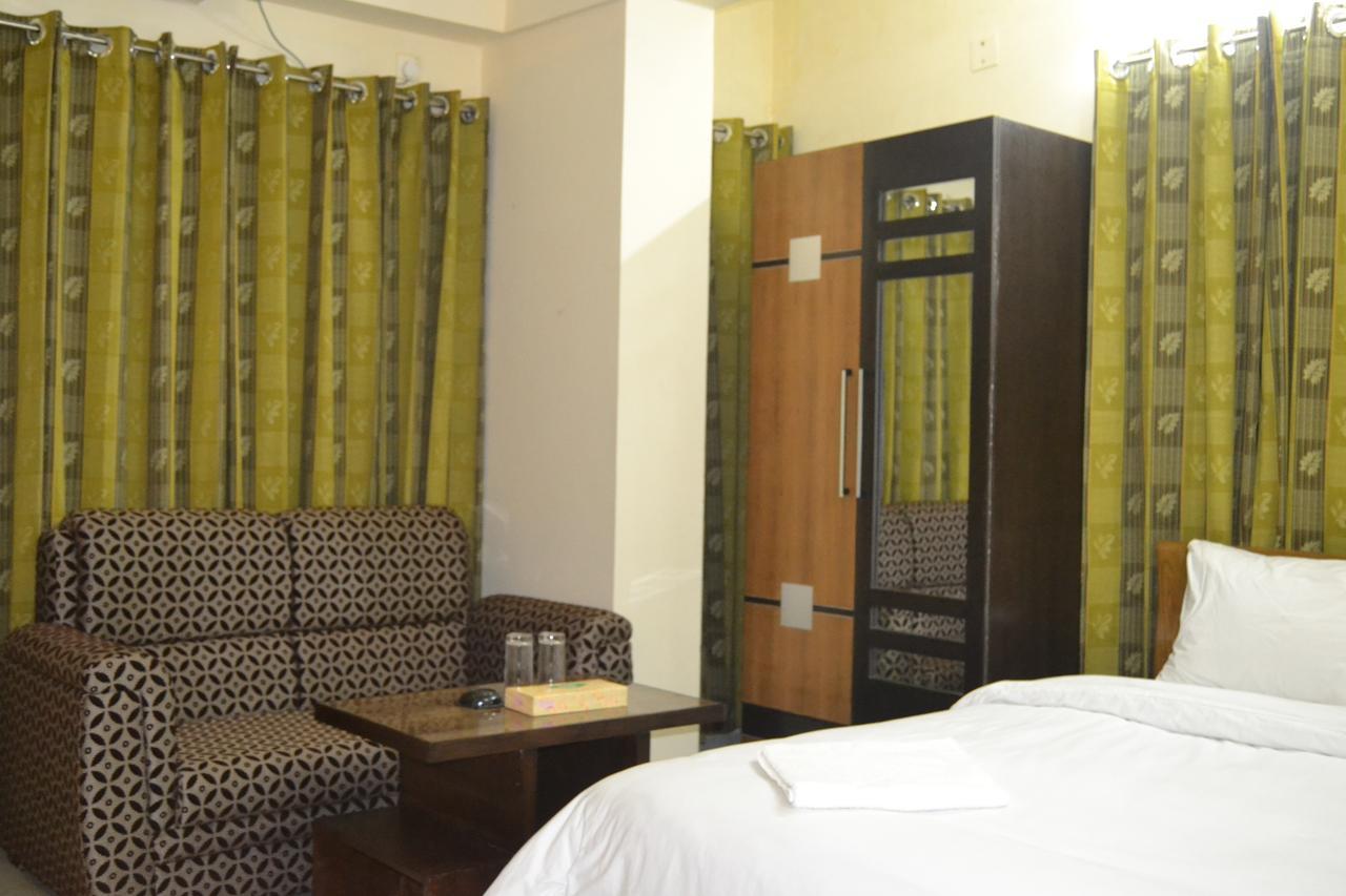 Hill Tower Hotel & Resort Cox's Bazar Bagian luar foto