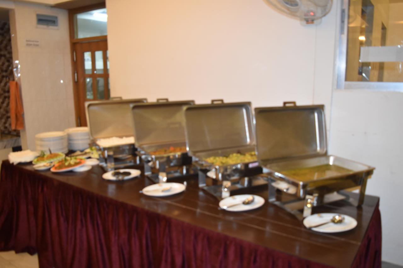 Hill Tower Hotel & Resort Cox's Bazar Bagian luar foto