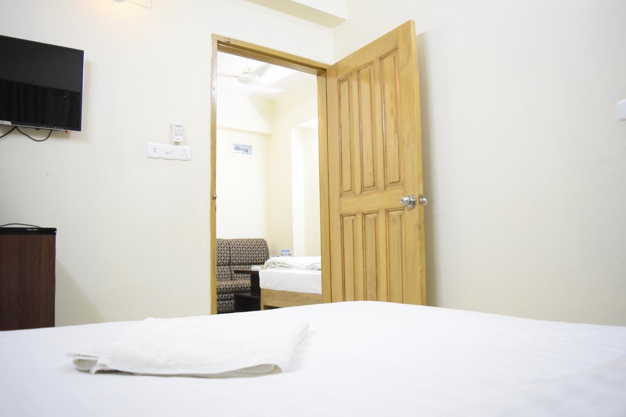Hill Tower Hotel & Resort Cox's Bazar Bagian luar foto